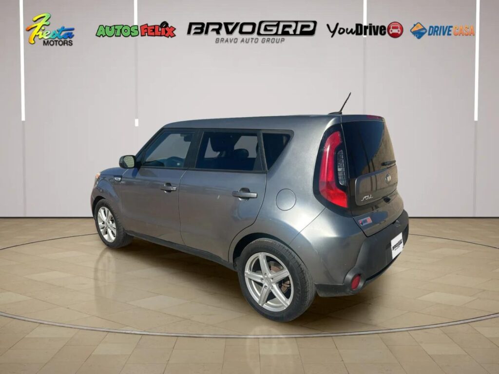 2015 Kia Soul +