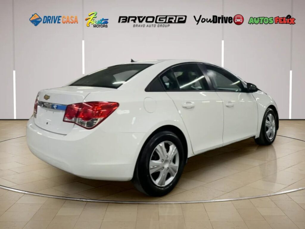 2014 Chevrolet Cruze LS Auto