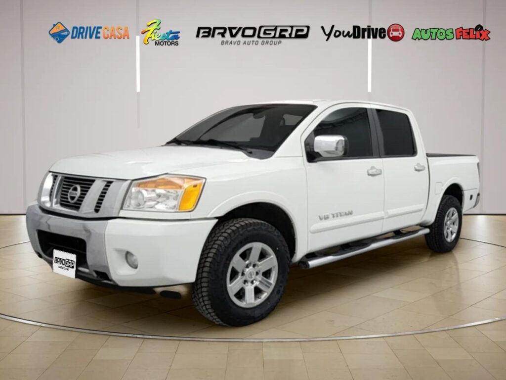 2015 Nissan Titan SV