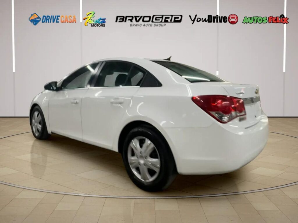2014 Chevrolet Cruze LS Auto