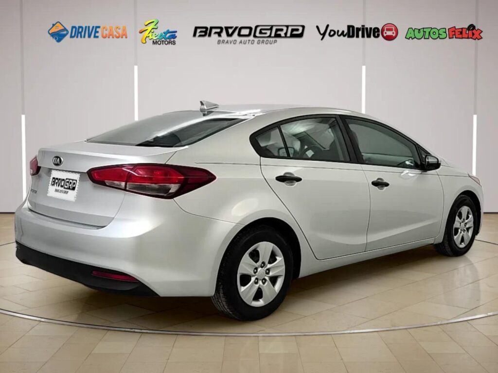 2017 Kia Forte LX 6A