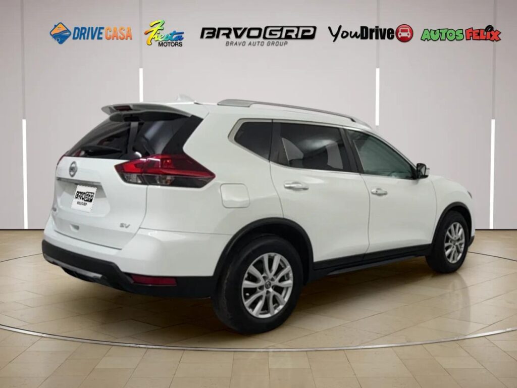 2018 Nissan Rogue SV