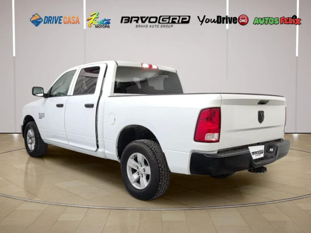 2022 Ram 1500 Classic Tradesman Crew Cab 4x4 5'7 Box