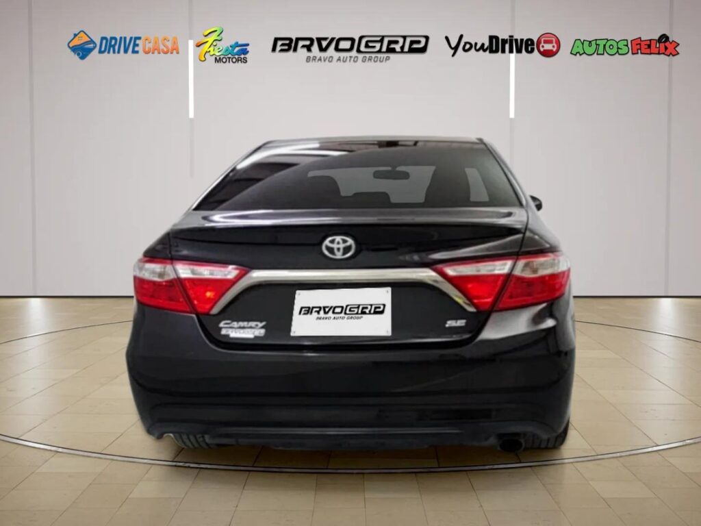 2016 Toyota Camry XLE | SE | LE | XSE