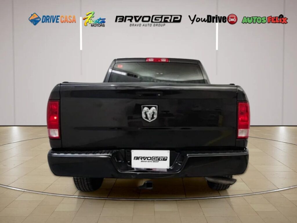 2017 Ram 1500 Express Crew Cab 4x2 5'7 Box