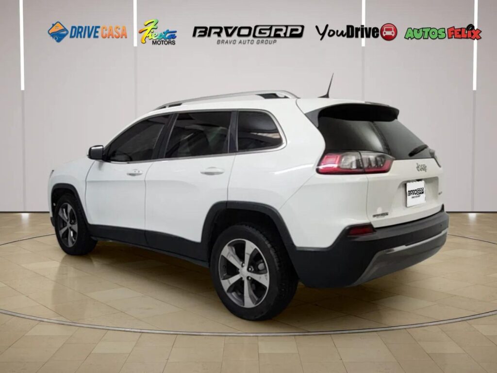 2019 Jeep Cherokee Limited FWD