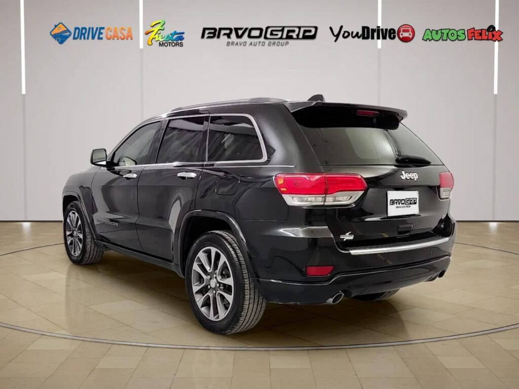 2017 Jeep Grand Cherokee Overland 4x2