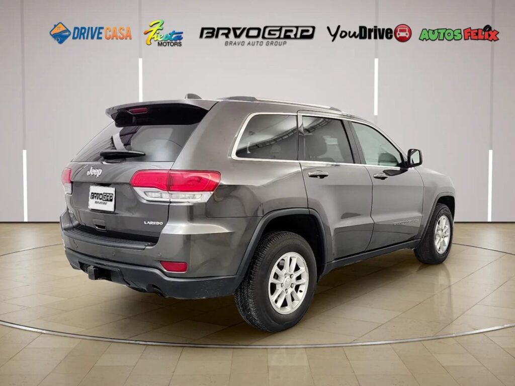 2019 Jeep Grand Cherokee Laredo E 4x4