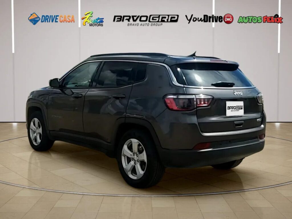 2021 Jeep Compass Latitude FWD