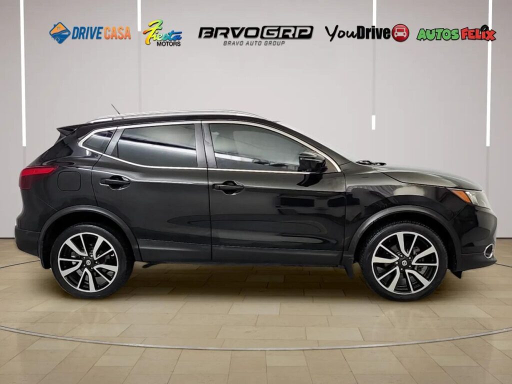 2017 Nissan Rogue Sport SL