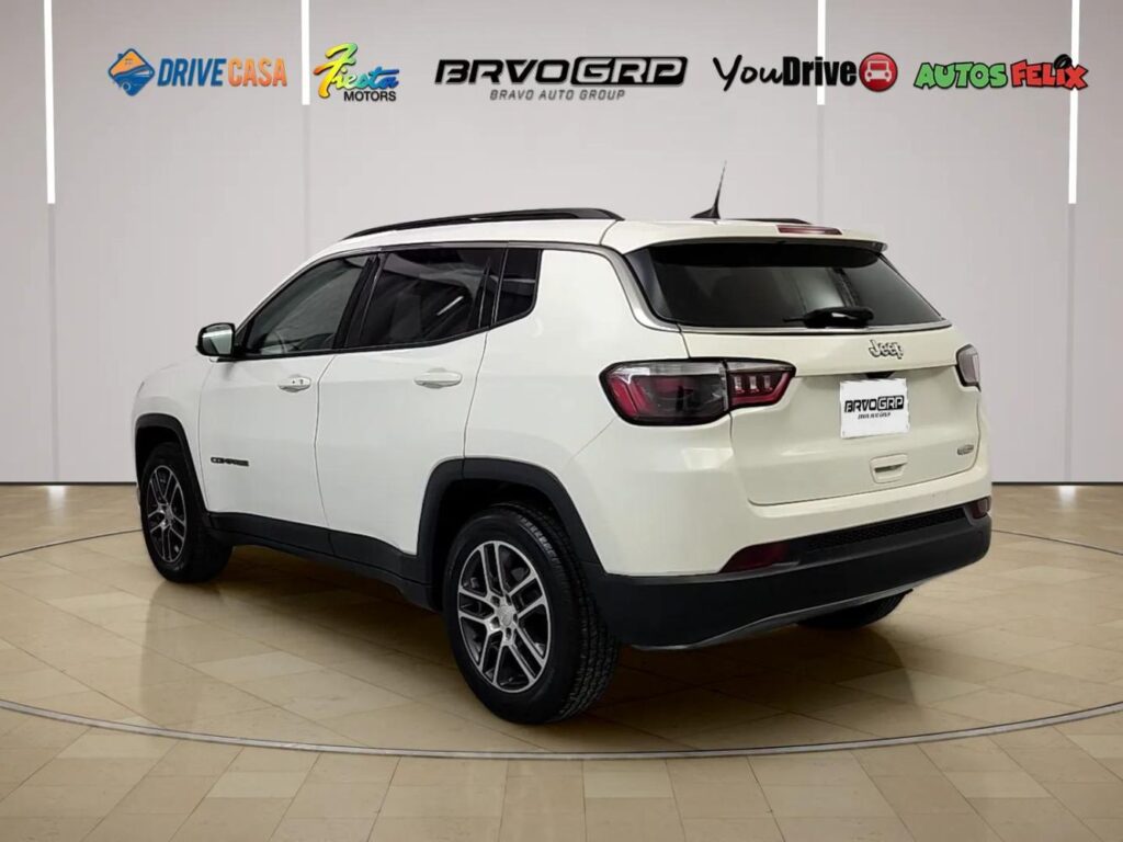 2018 Jeep Compass Sun and Wheel FWD