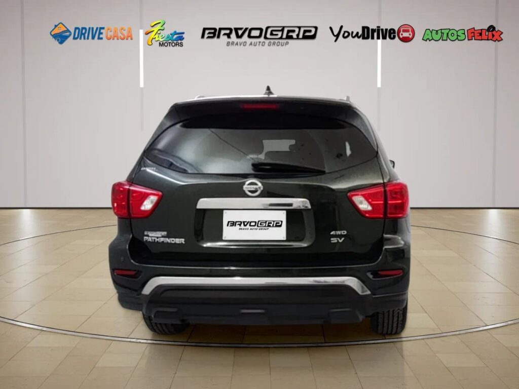 2019 Nissan Pathfinder SV