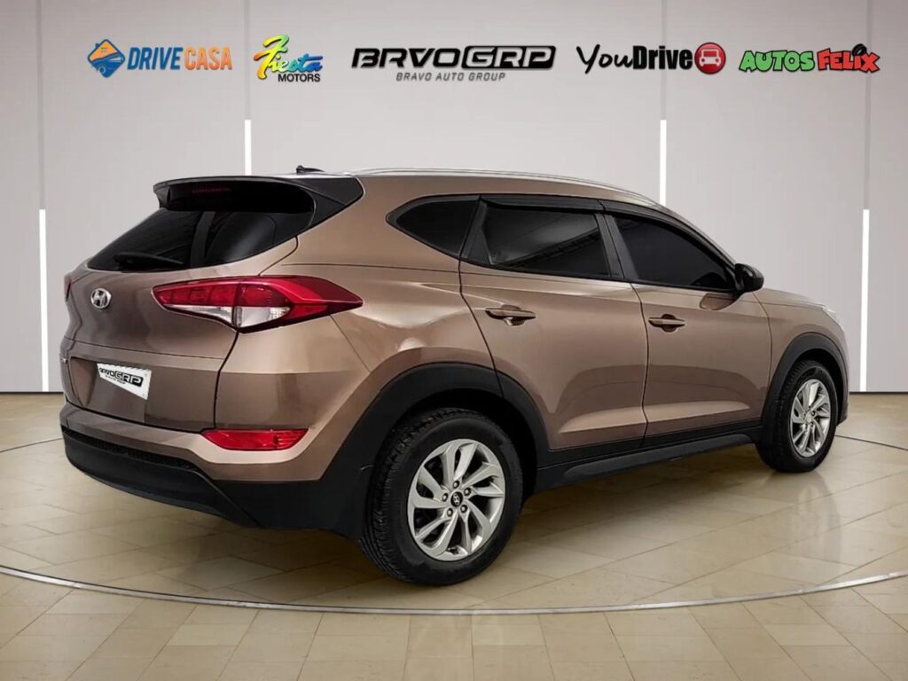 2016 Hyundai Tucson SE
