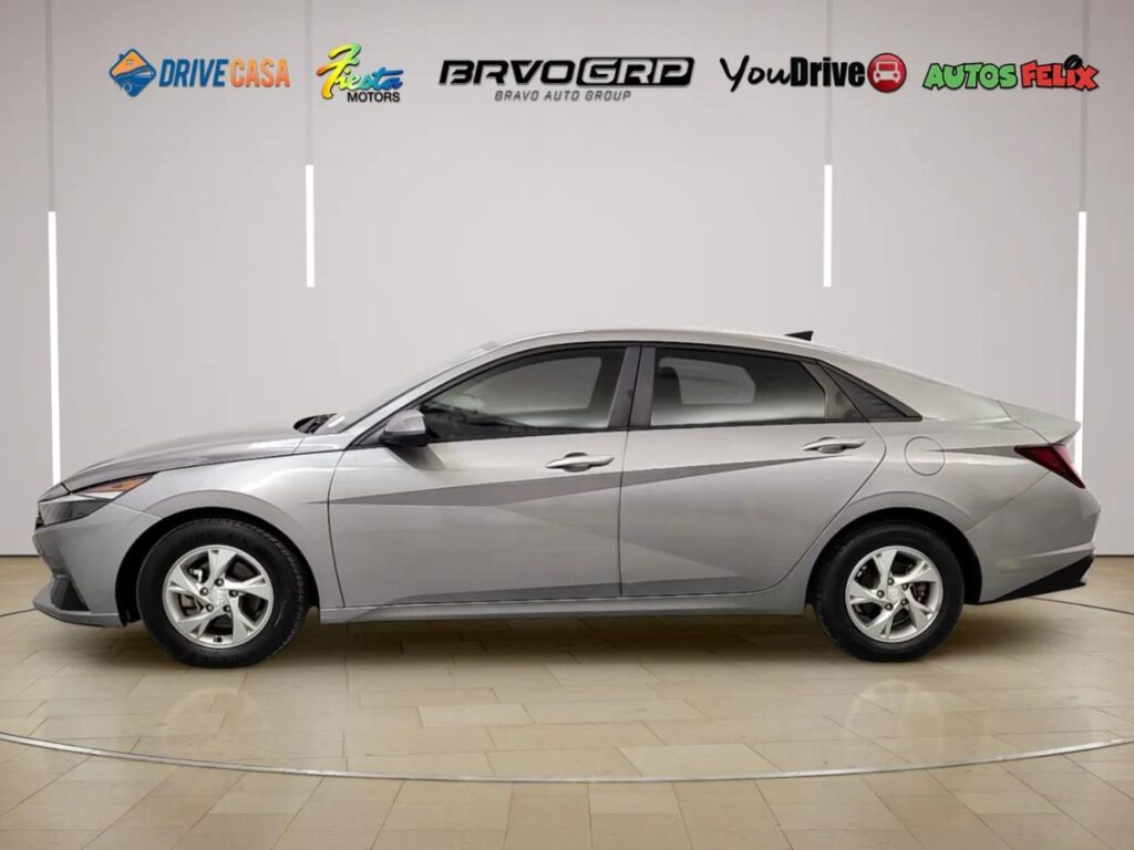2021 Hyundai Elantra SE