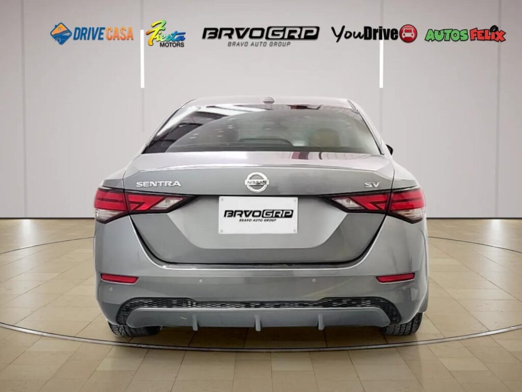 2021 Nissan Sentra SV Xtronic CVT