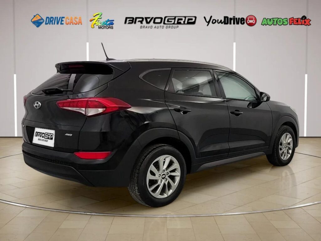 2016 Hyundai Tucson SE