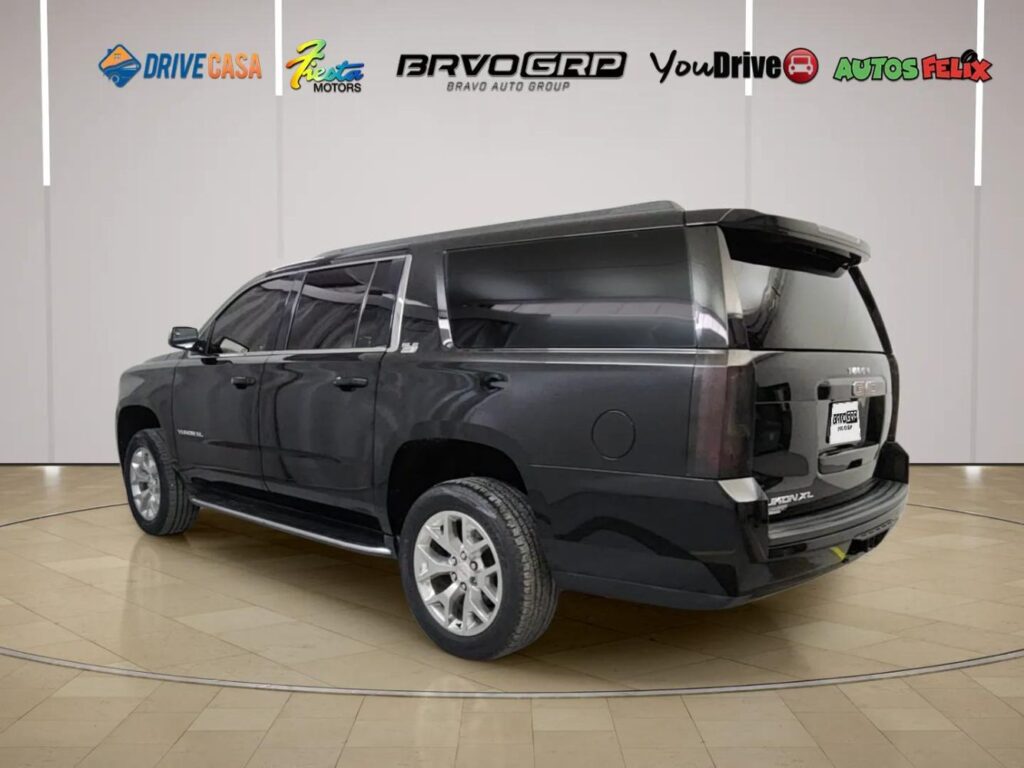 2020 GMC Yukon XL 2WD SLE