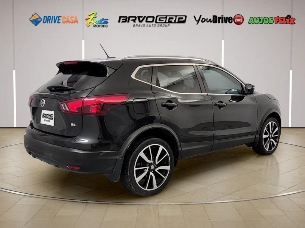 2017 Nissan Rogue Sport SL