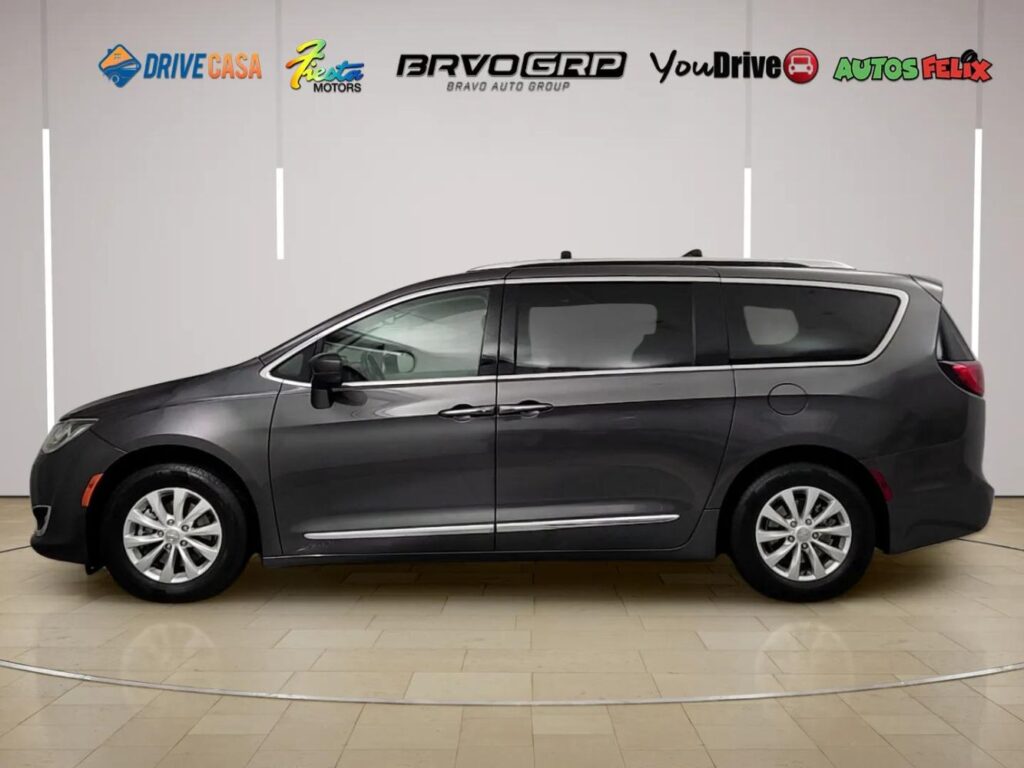 2019 Chrysler Pacifica Touring L