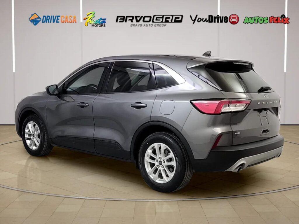 2021 Ford Escape SE