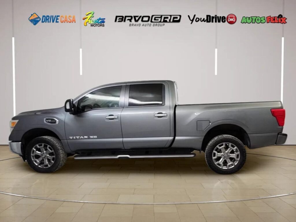 2017 Nissan TITAN XD SV Gas