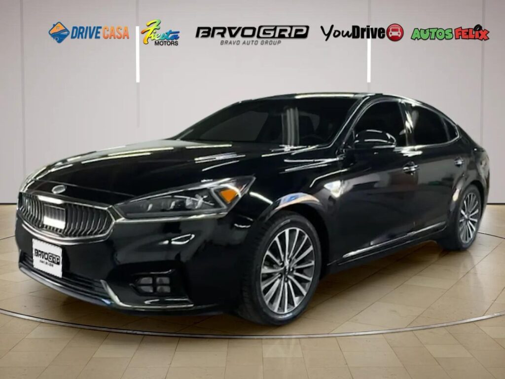 2017 Kia Cadenza Technology