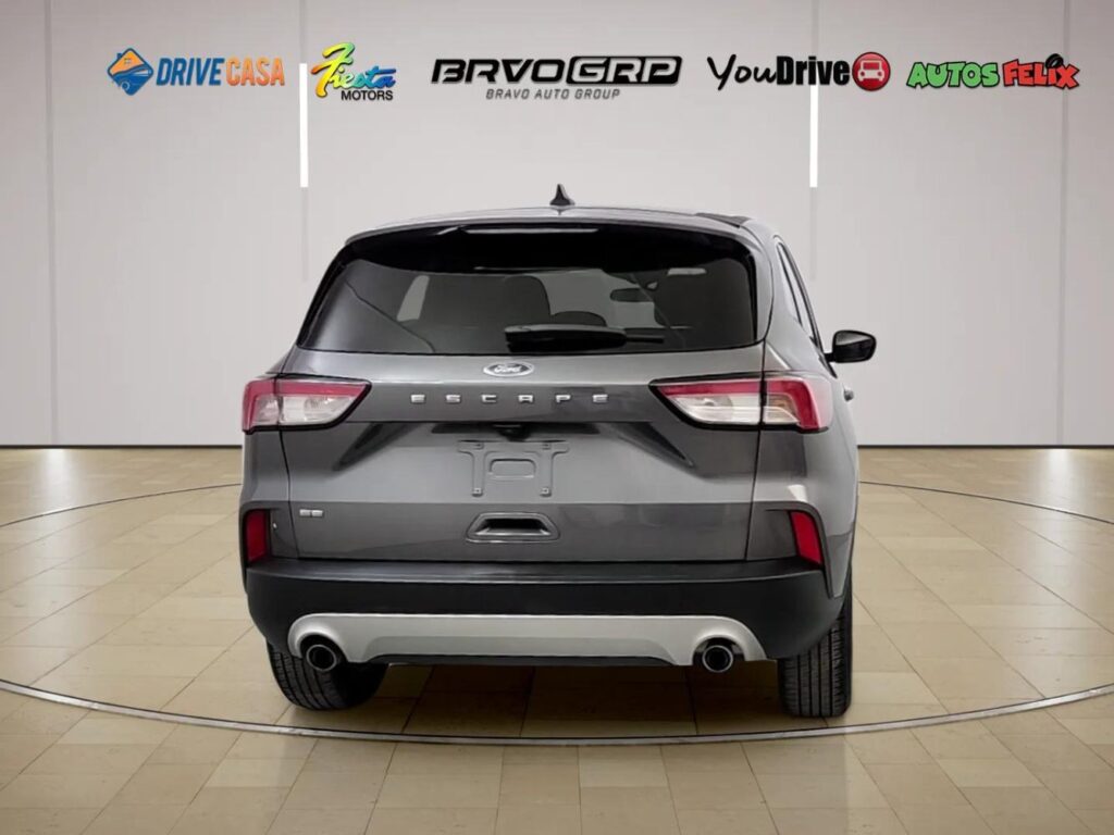 2021 Ford Escape SE