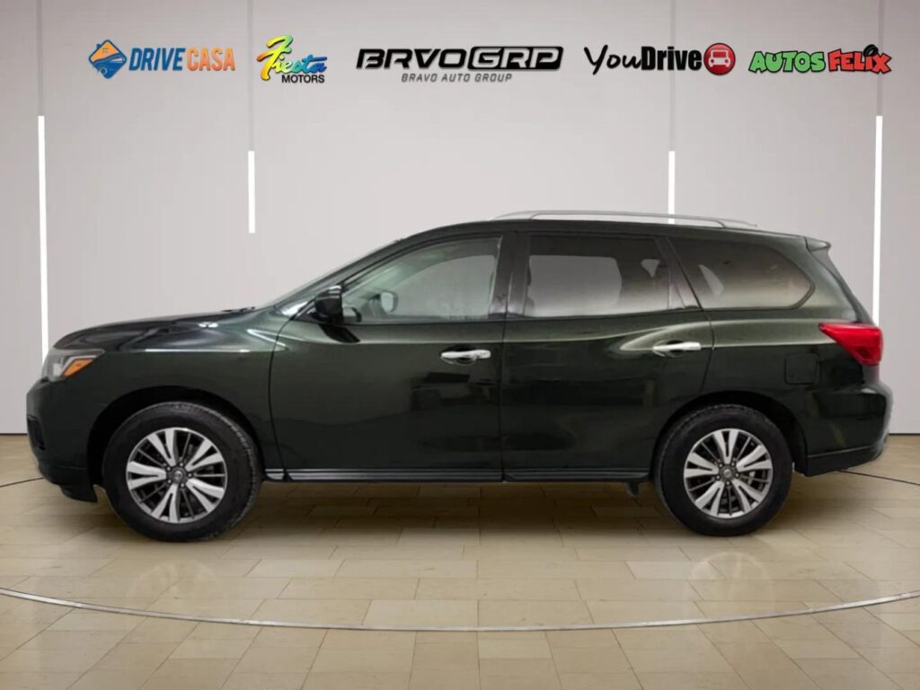 2019 Nissan Pathfinder SV