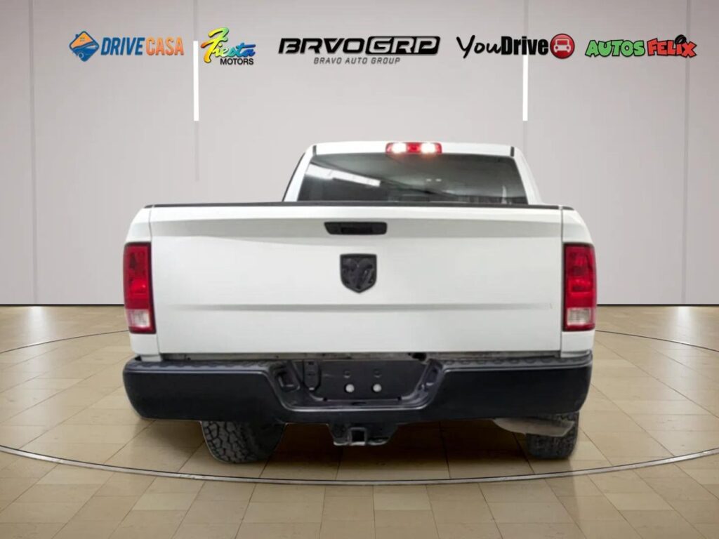 2022 Ram 1500 Classic Tradesman Crew Cab 4x4 5'7 Box
