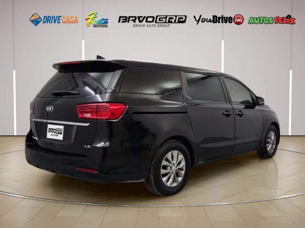 2021 Kia Sedona LX