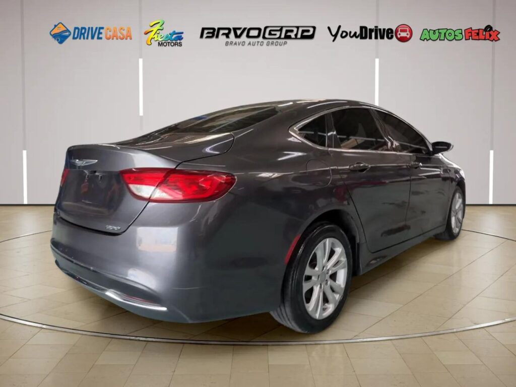 2015 Chrysler 200 Limited