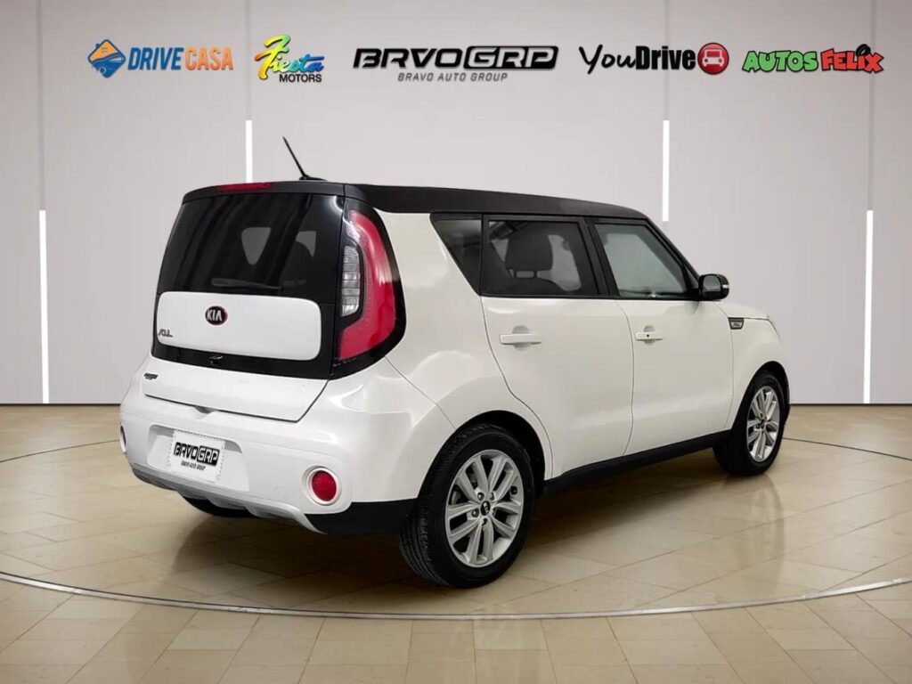 2017 Kia Soul +