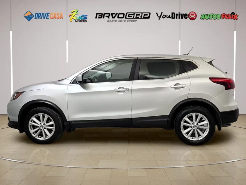 2017 Nissan Rogue Sport S