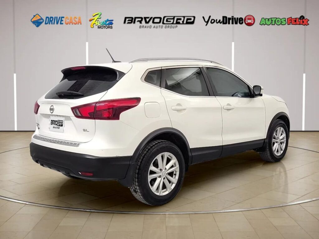 2017 Nissan Rogue Sport SL