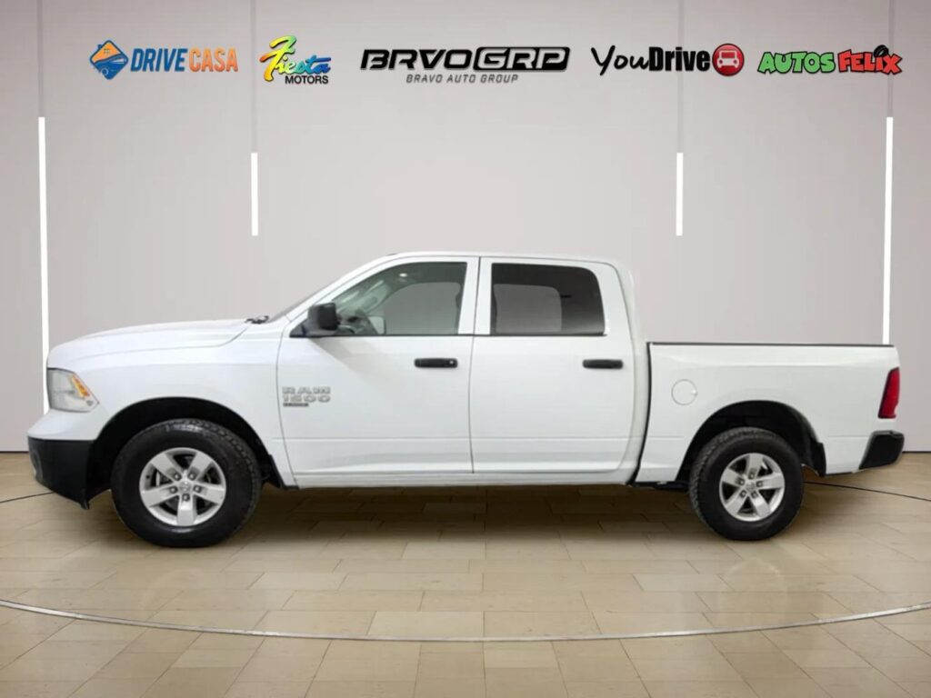 2022 Ram 1500 Classic Tradesman Crew Cab 4x4 5'7 Box