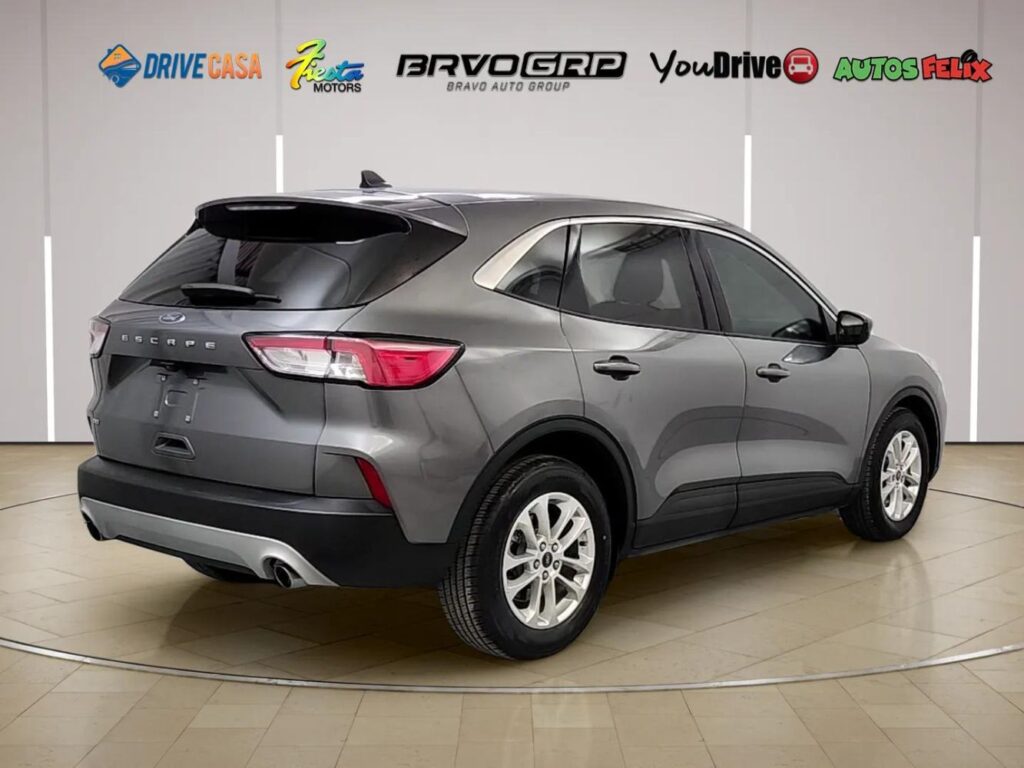 2021 Ford Escape SE