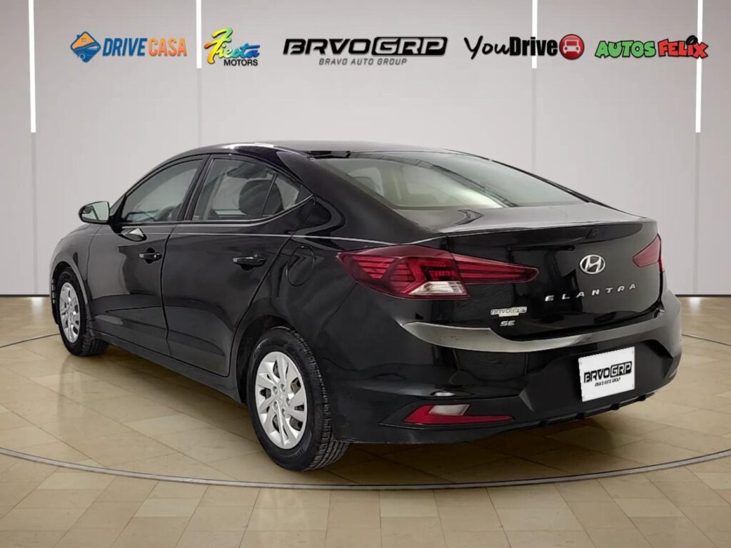 2020 Hyundai Elantra SE