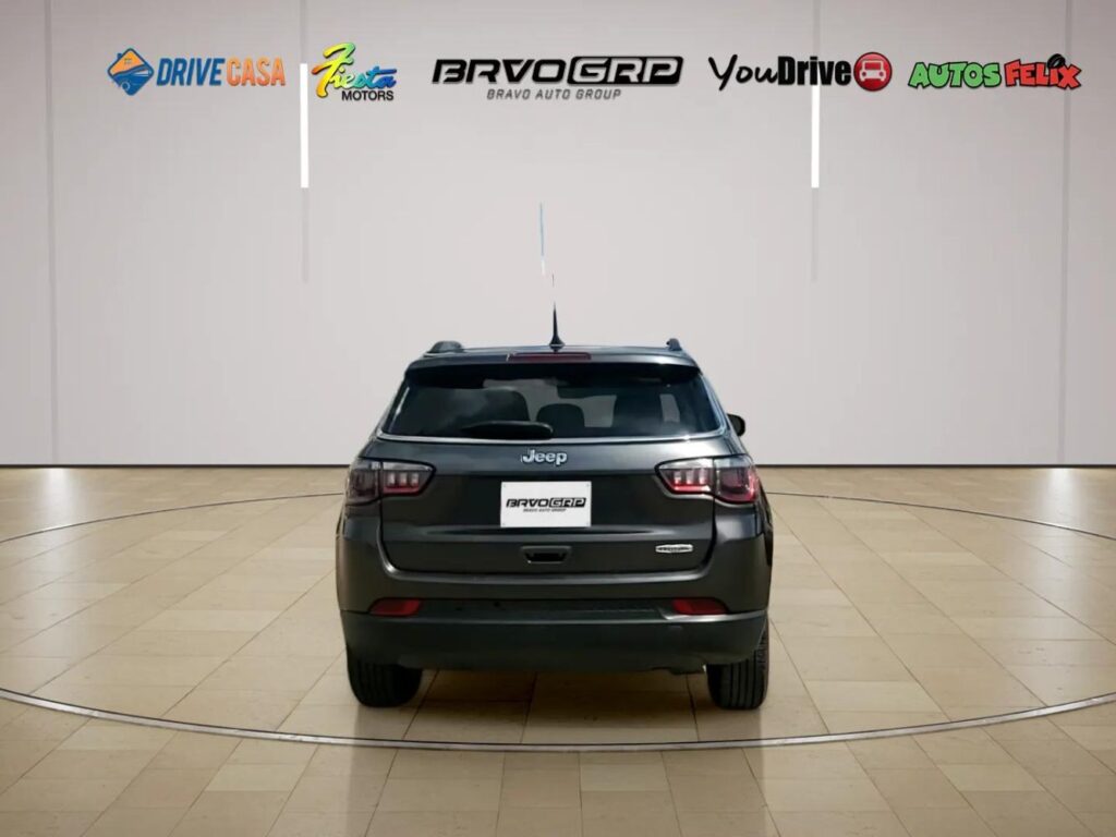 2021 Jeep Compass Latitude FWD