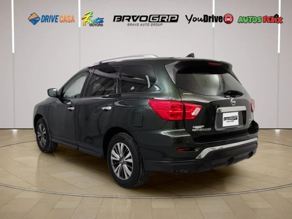 2019 Nissan Pathfinder SV