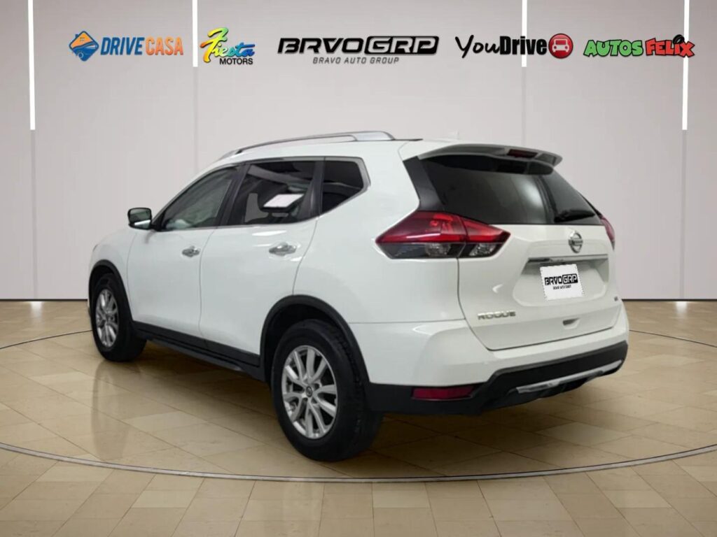 2018 Nissan Rogue SV