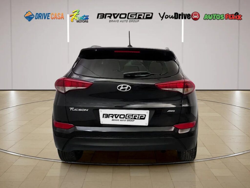 2016 Hyundai Tucson SE