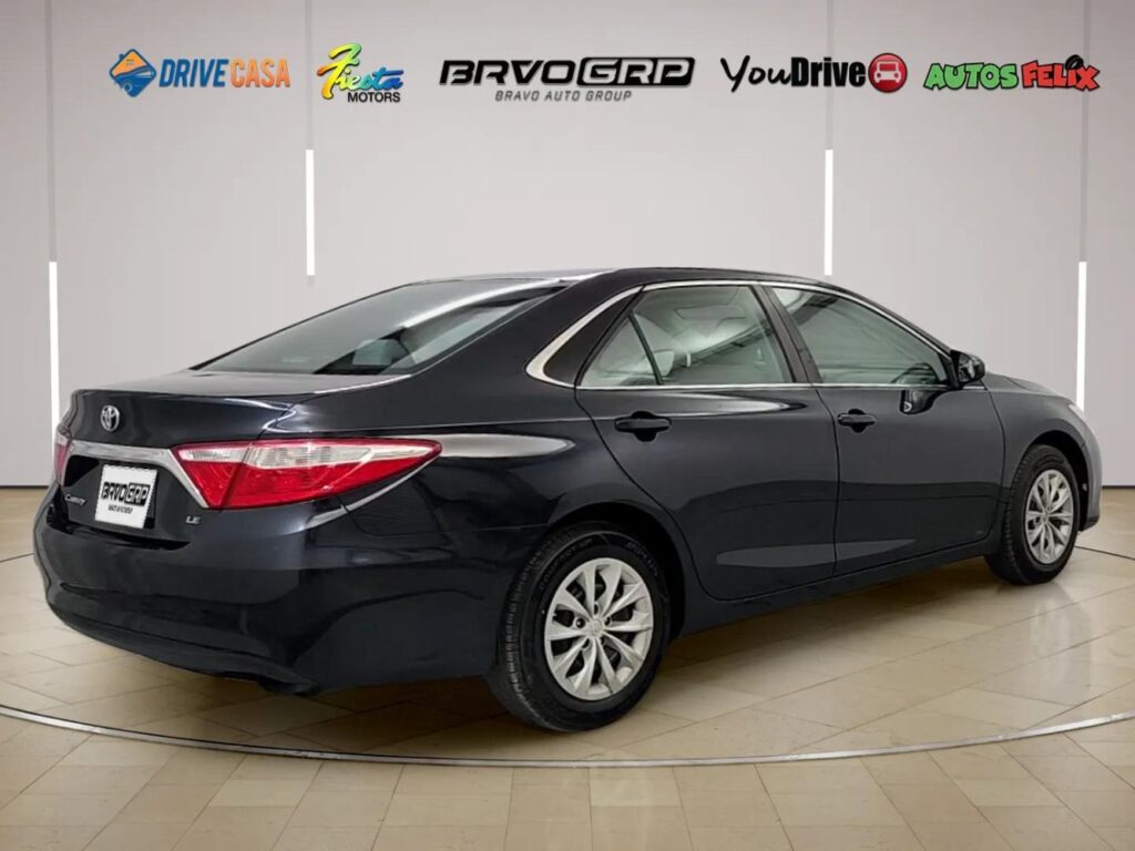 2017 Toyota Camry LE