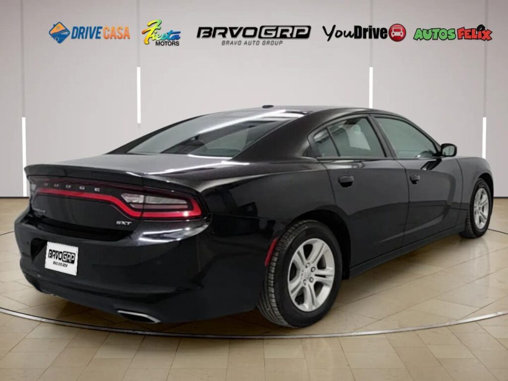 2018 Dodge Charger SXT RWD