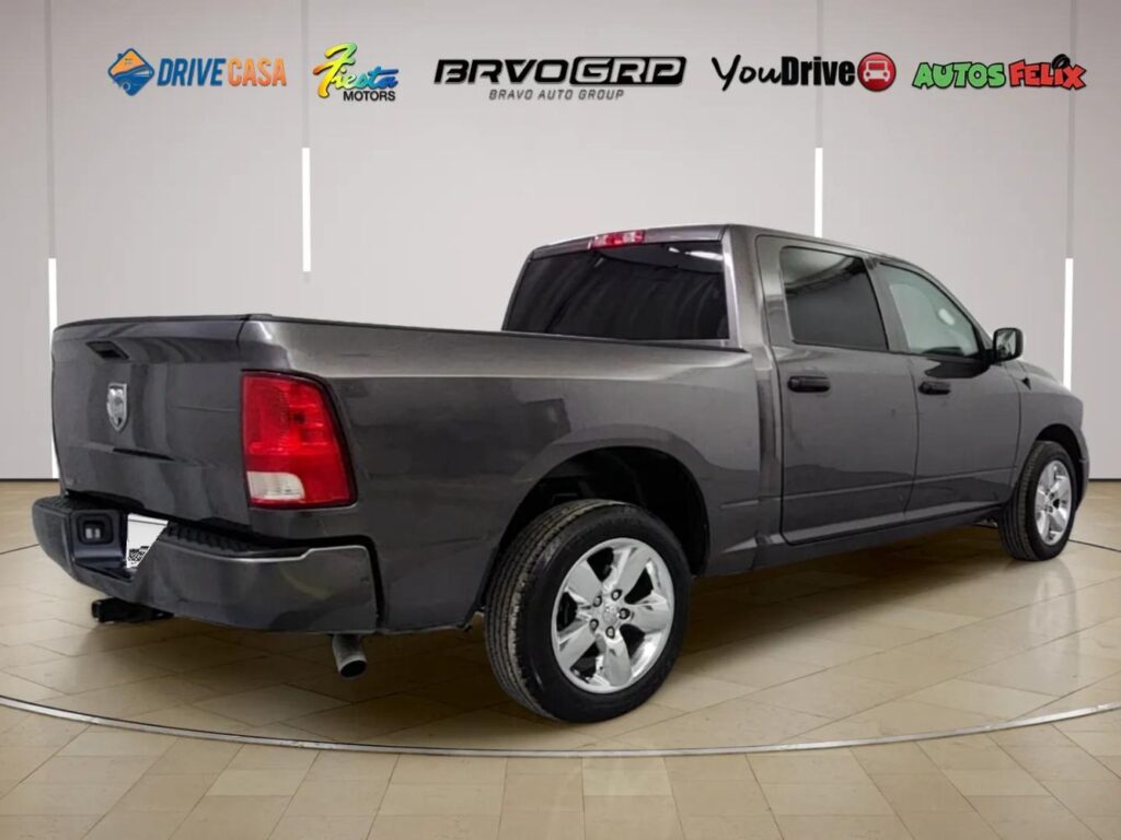 2021 Ram 1500 Classic Tradesman Crew Cab 4x2 5'7 Box