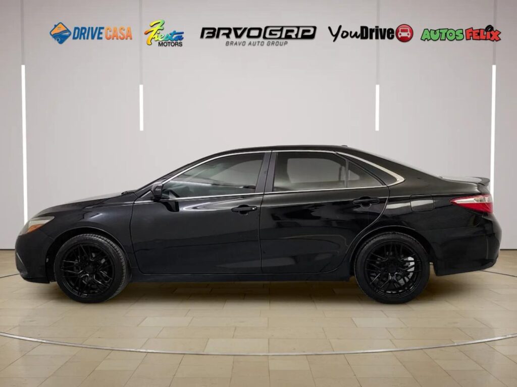 2017 Toyota Camry XSE