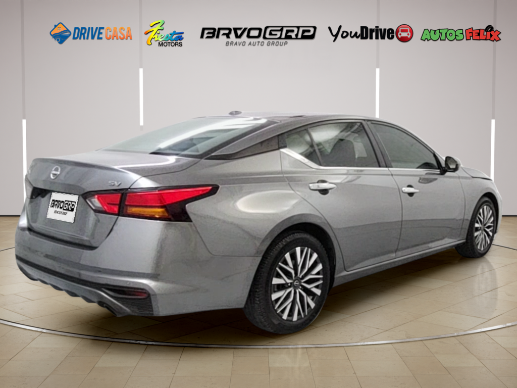 2023 Nissan Altima SV FWD