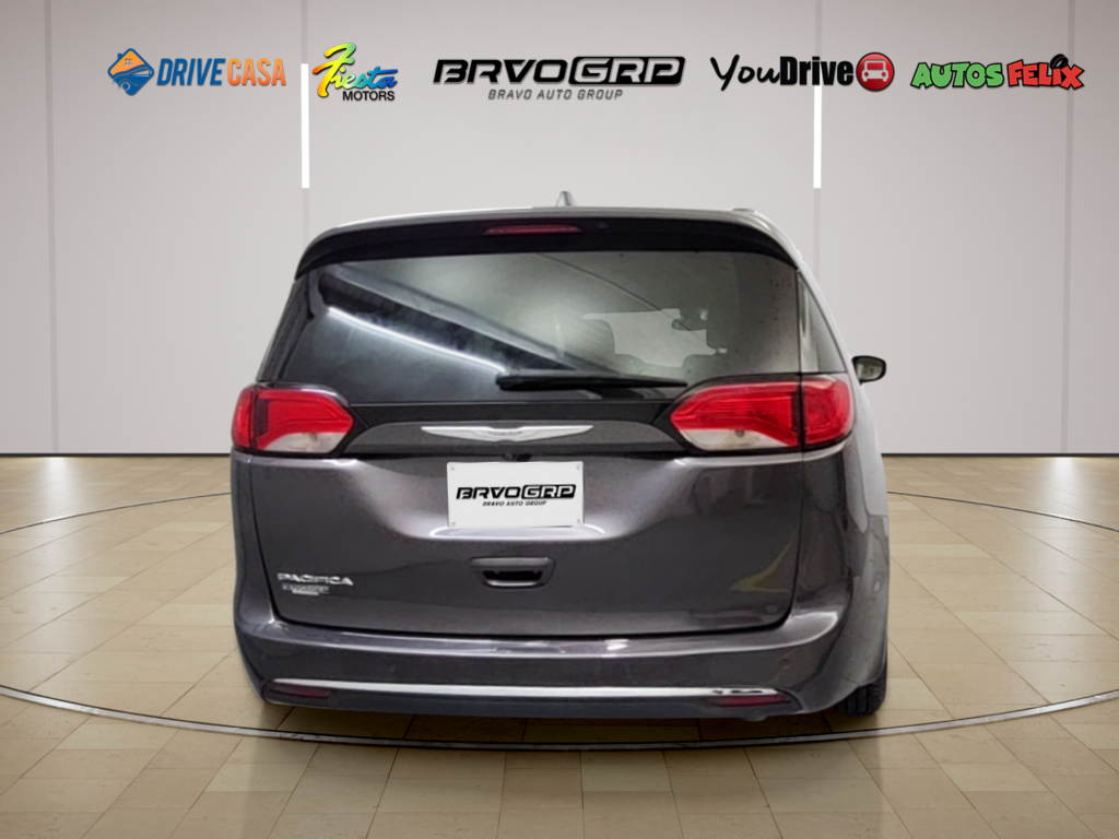 2020 Chrysler Pacifica Touring L