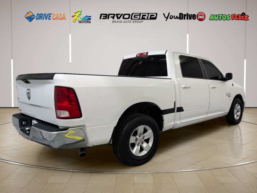 2021 Ram 1500 Classic SLT Crew Cab 4x2 5'7 Box