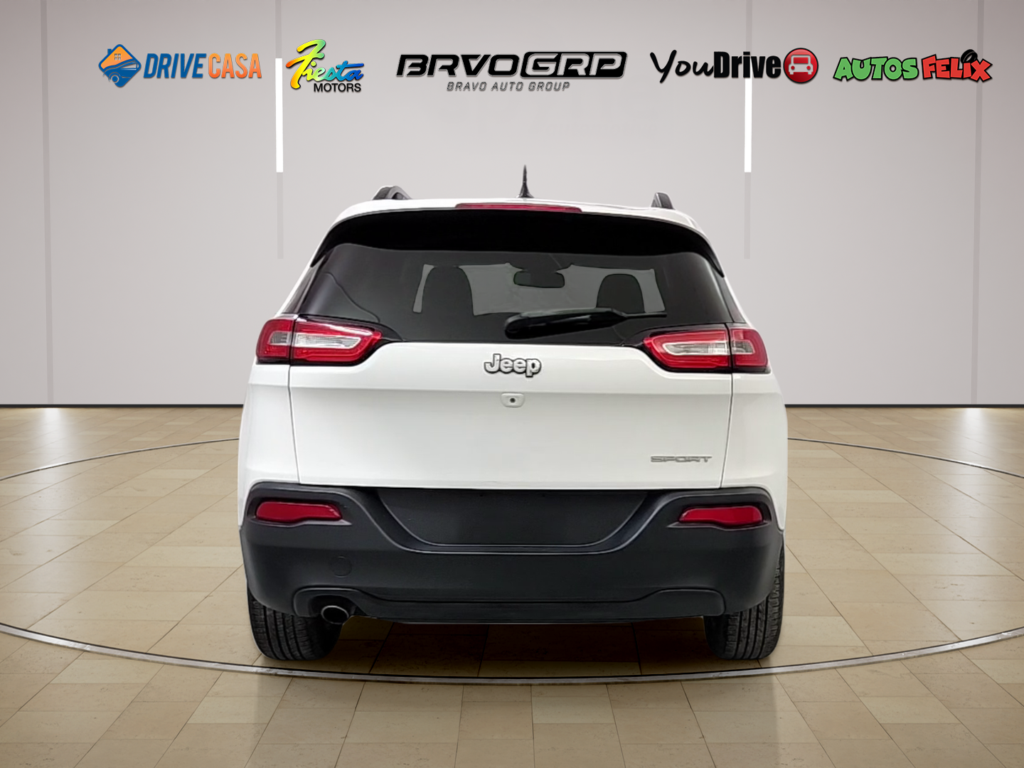 2016 Jeep Cherokee Sport