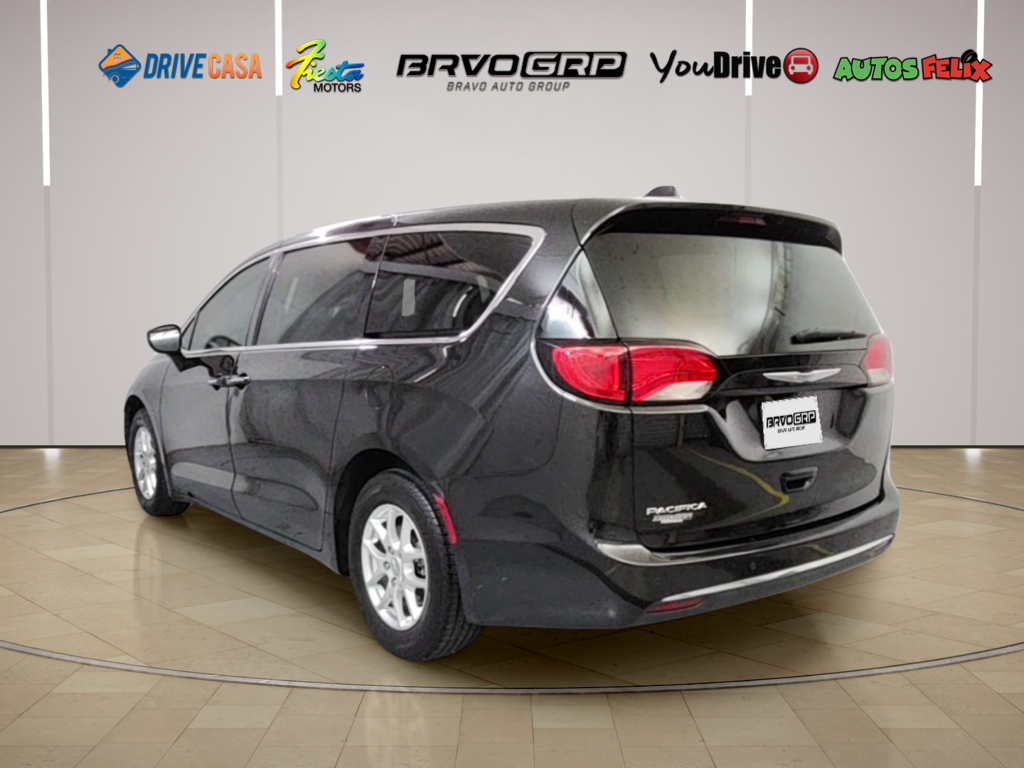 2020 Chrysler Pacifica Touring